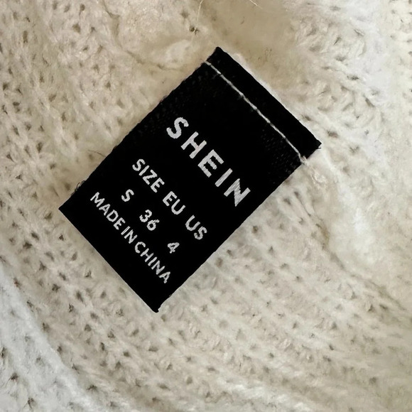SHEIN Bell Sleeve Cropped Chunky Sweater - small - Picture 5 of 6